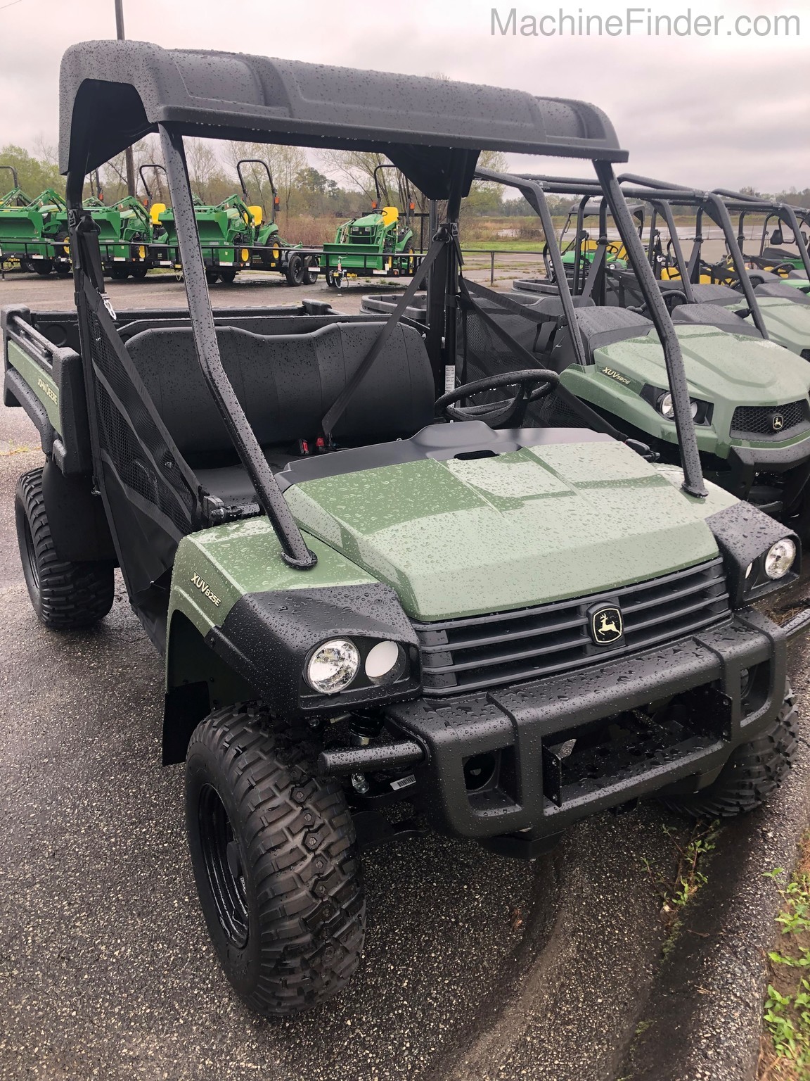 2020 John Deere XUV825E Image 1