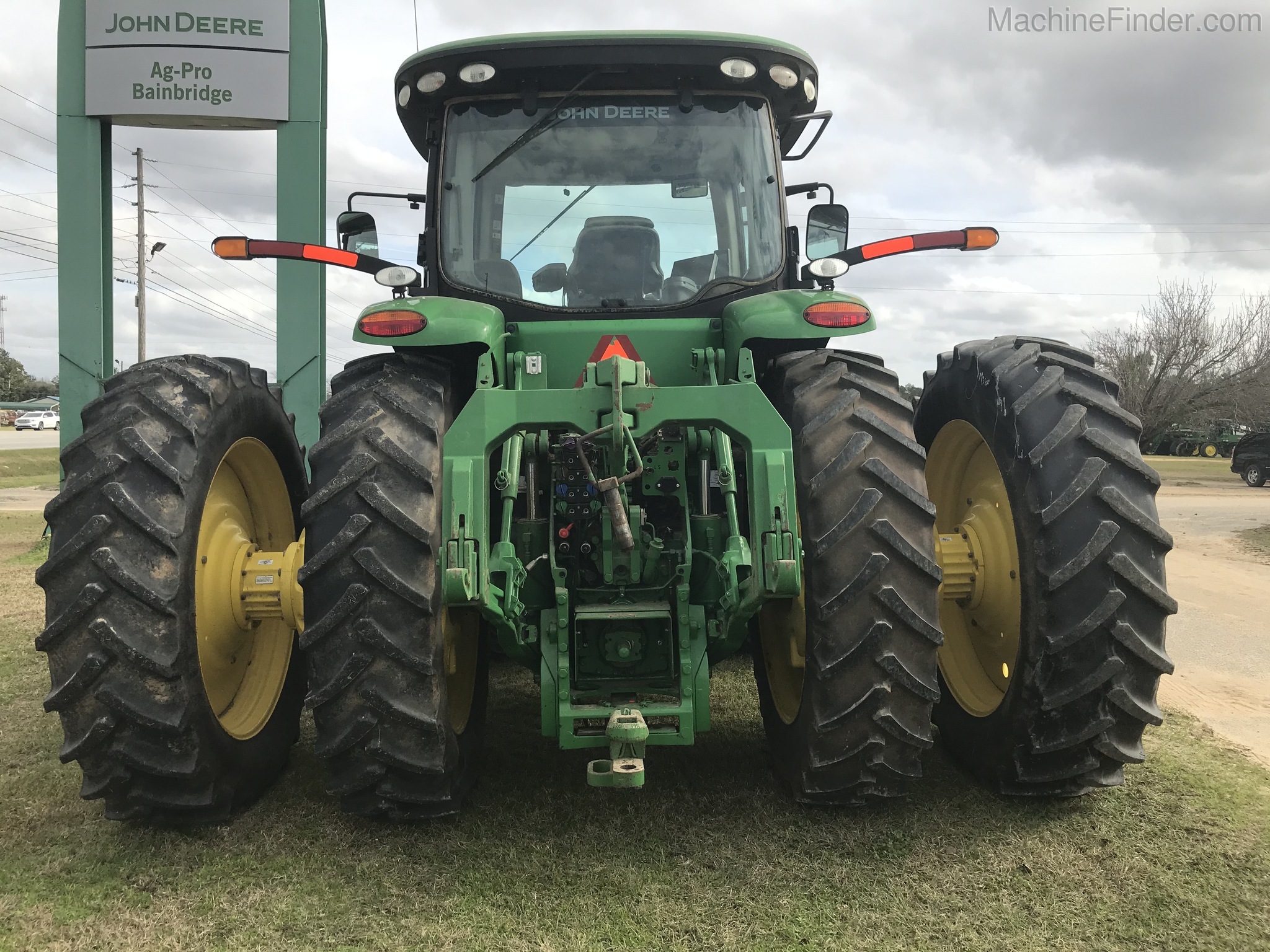 2017 John Deere 8370R Image 7
