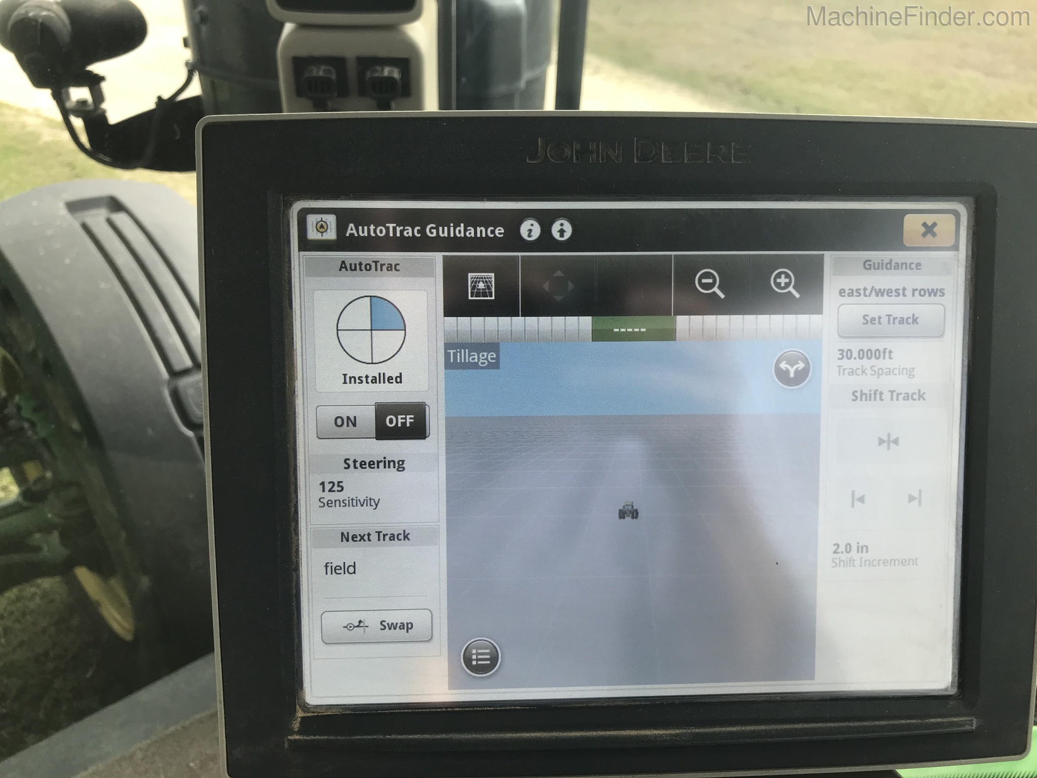 2017 John Deere 8370R Image 13