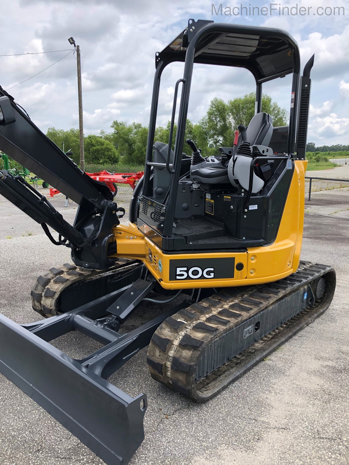 2020 John Deere 50G Image 2
