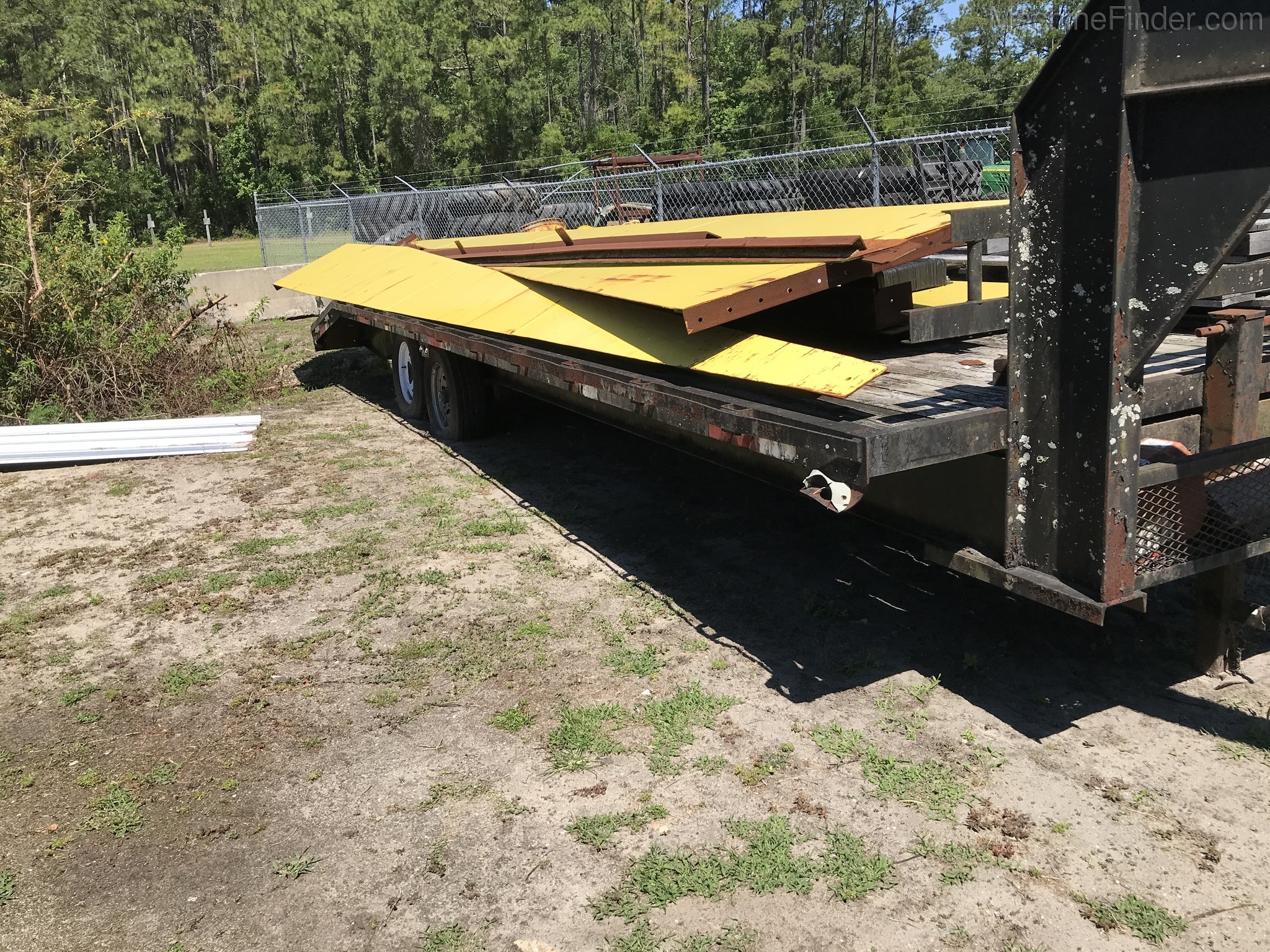 2004 Crosley 22' + 5' GOOS Image 3