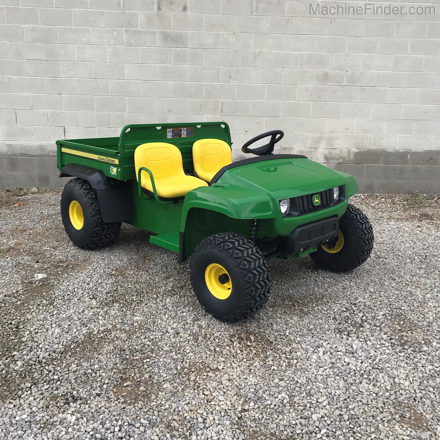 2021 John Deere TS 4X2 Image 3