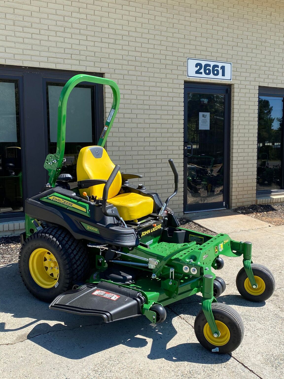 2022 John Deere Z920M Image 5