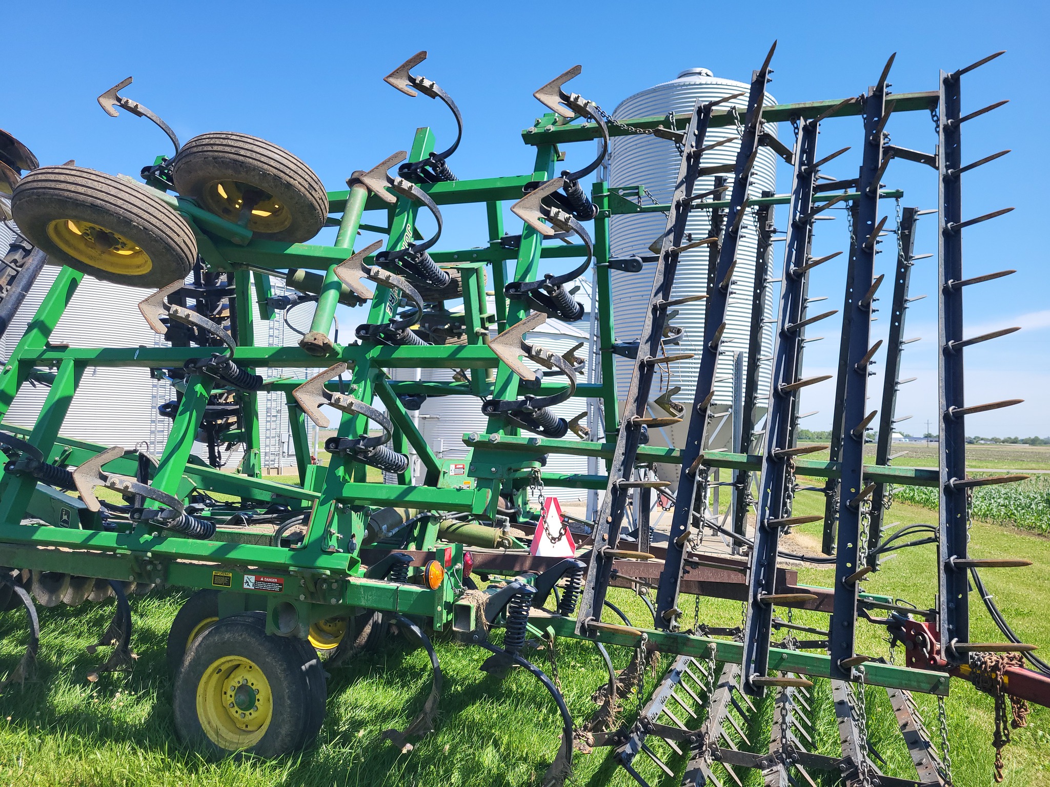1995 John Deere 726 Image 11