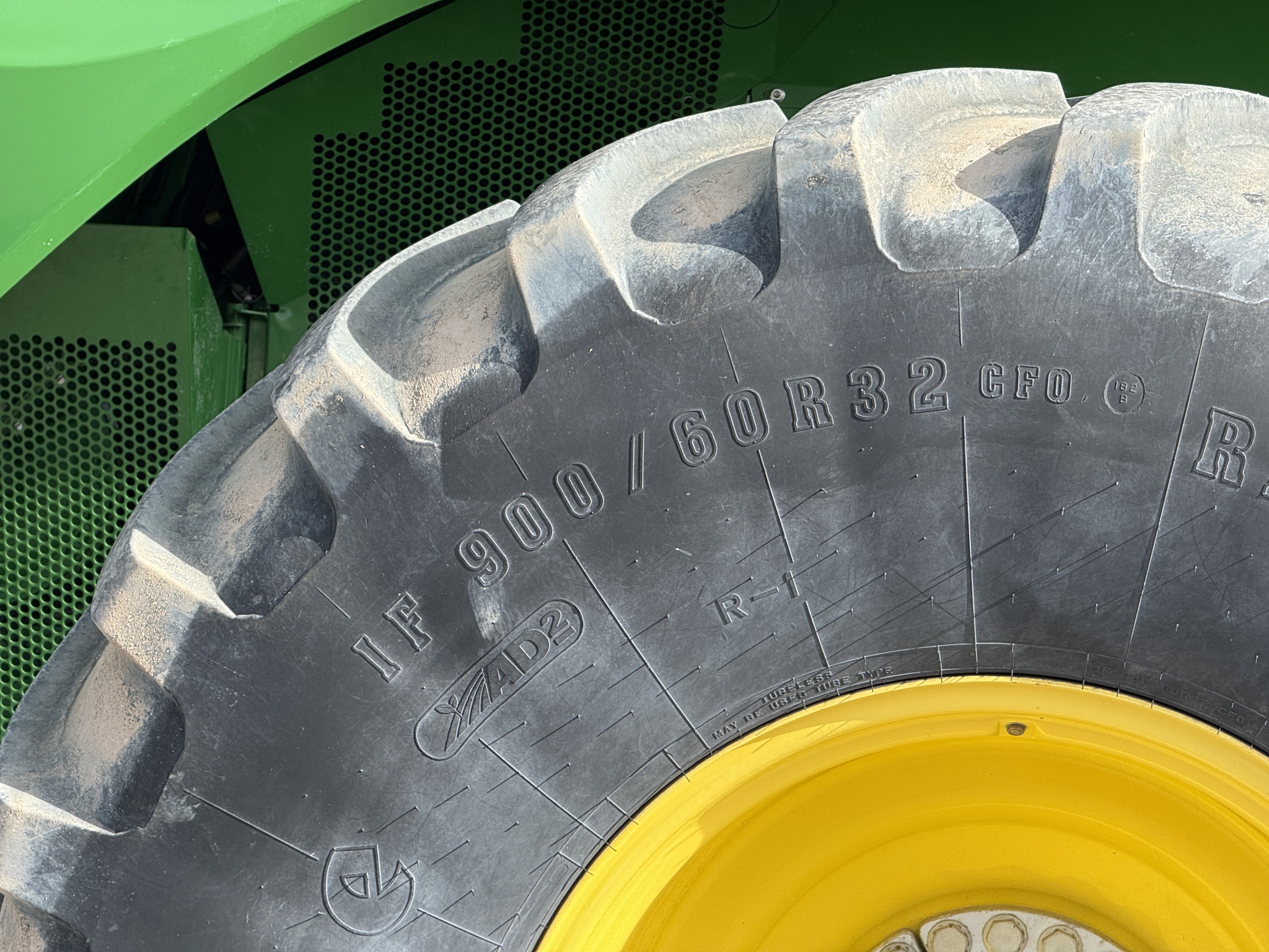 2019 John Deere S780 Image 30