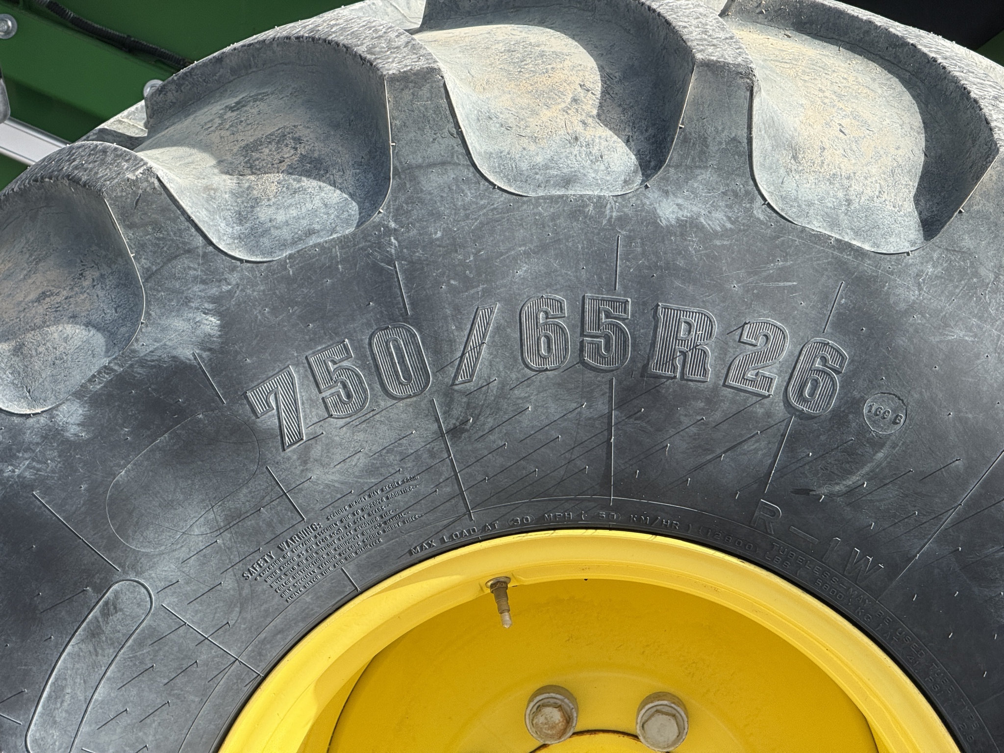 2019 John Deere S780 Image 26