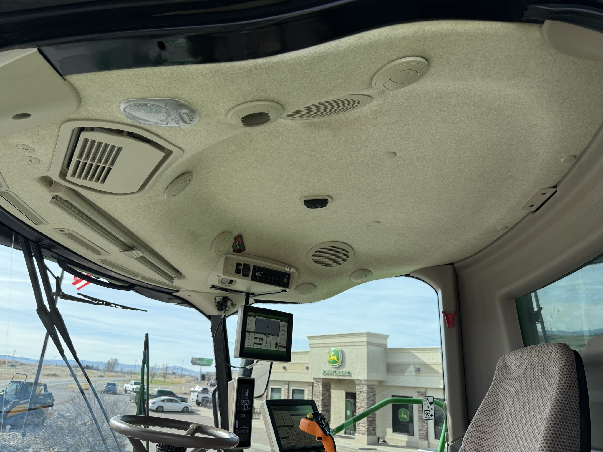 2019 John Deere S780 Image 10