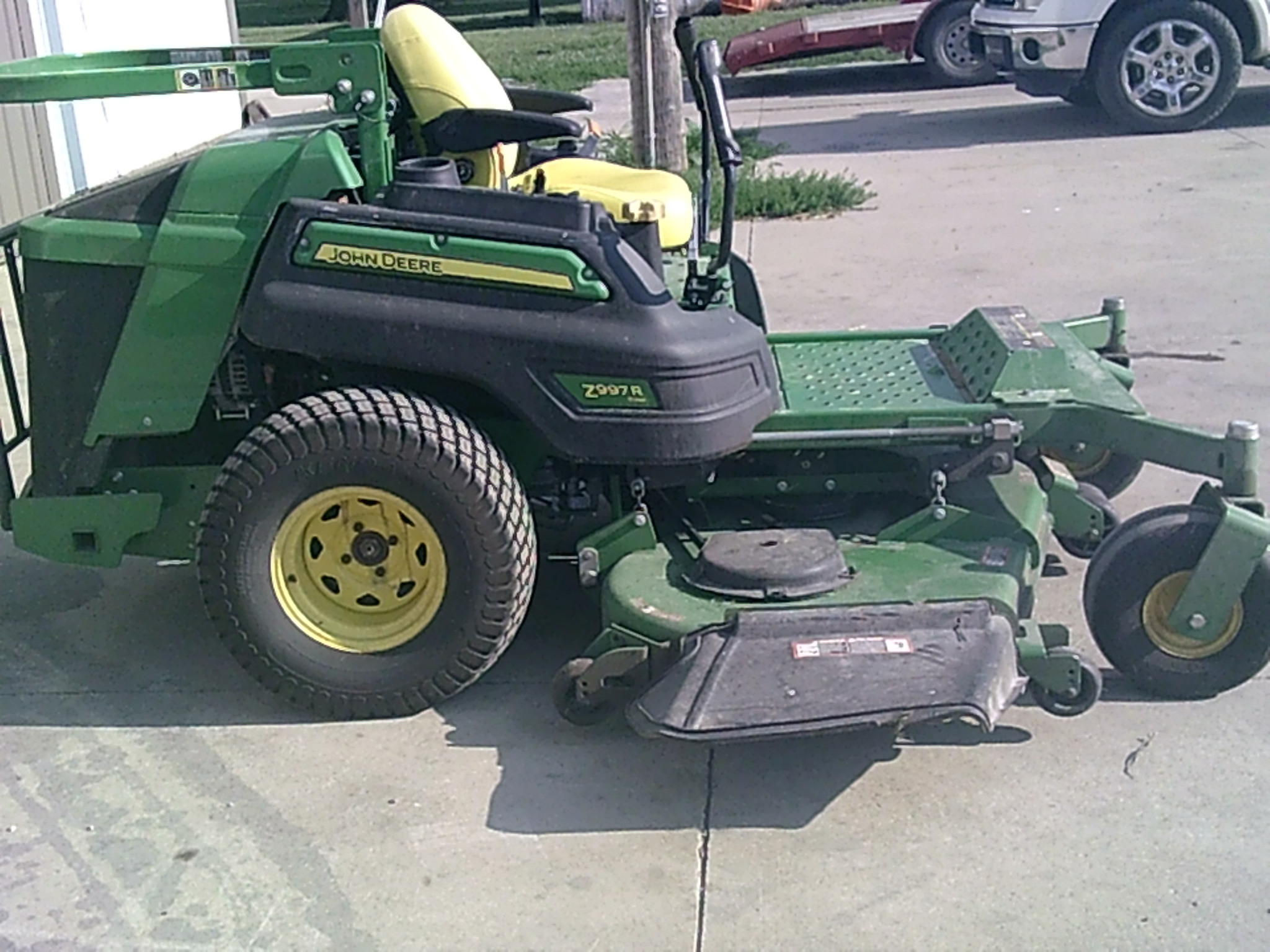 2015 John Deere Z997R Image 3