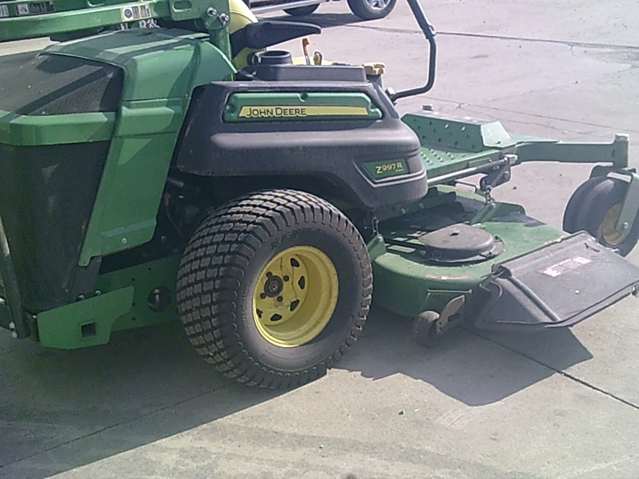 2015 John Deere Z997R Image 4