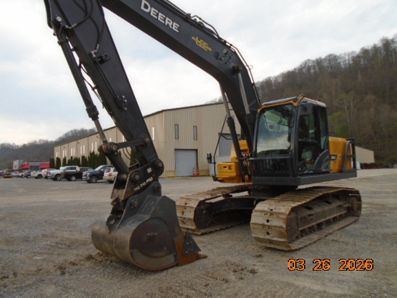 2023 John Deere 200G