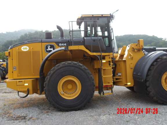 2023 John Deere 844P