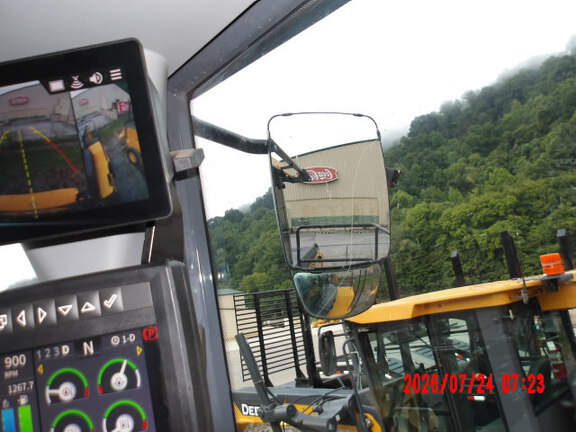2023 John Deere 844P