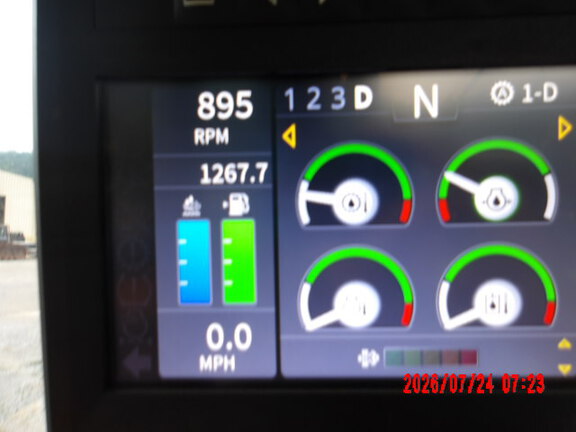 2023 John Deere 844P