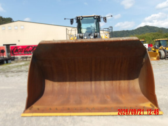 2023 John Deere 844P