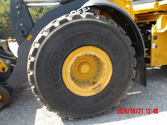 2023 John Deere 844P