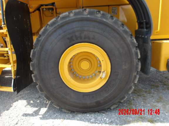 2023 John Deere 844P