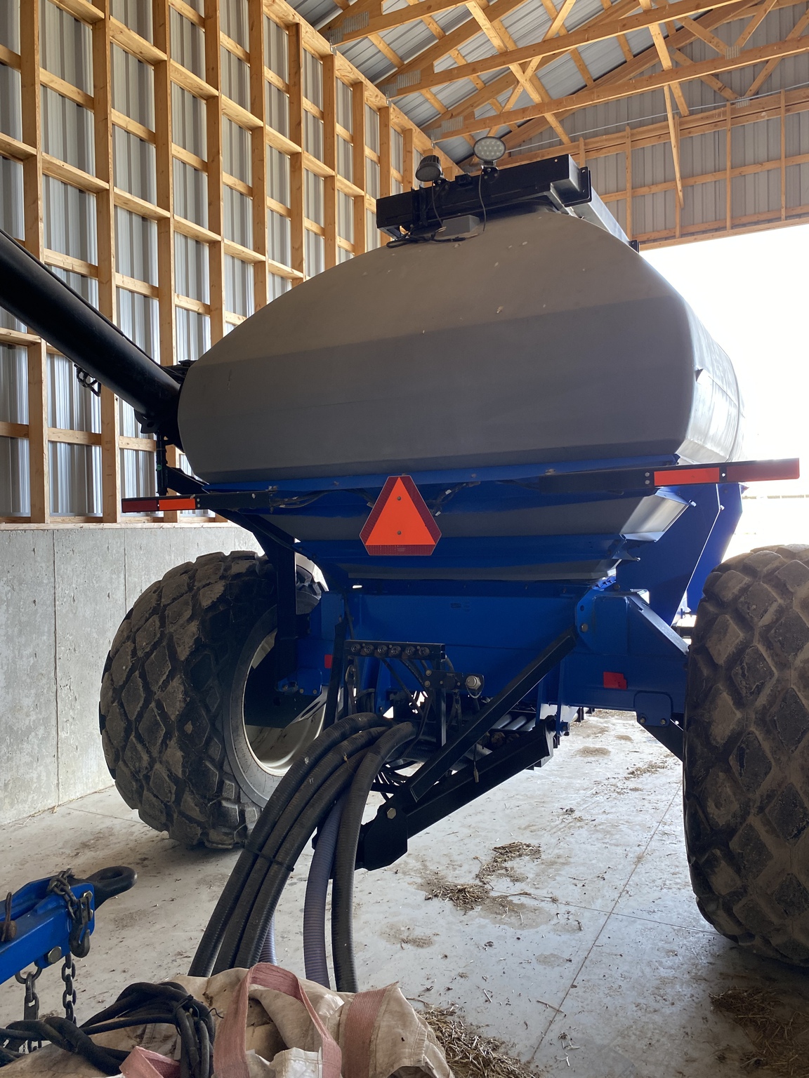 2014 New Holland P2080 Image 3