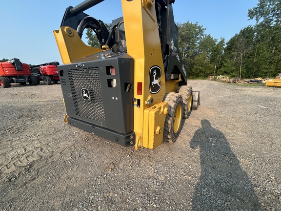 2023 John Deere 318G