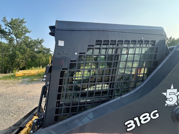 2023 John Deere 318G