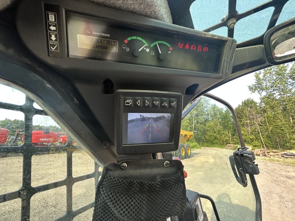 2023 John Deere 318G