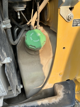 2023 John Deere 318G