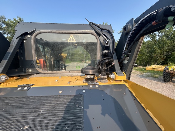 2023 John Deere 318G