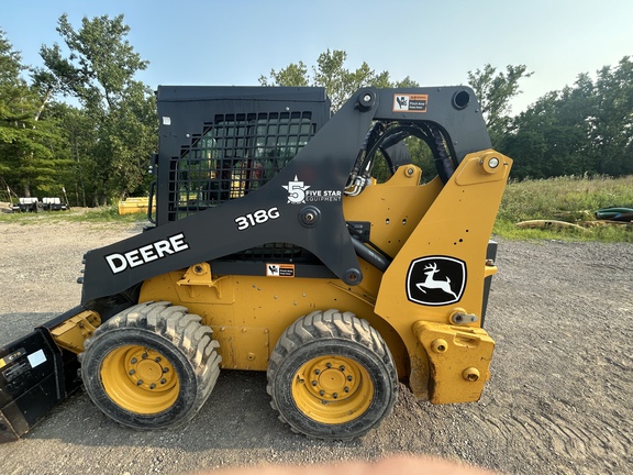 2023 John Deere 318G