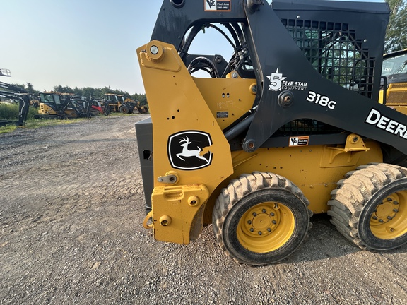 2023 John Deere 318G