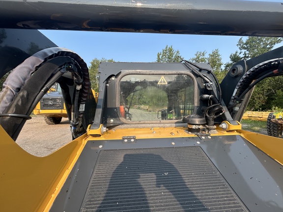 2023 John Deere 318G