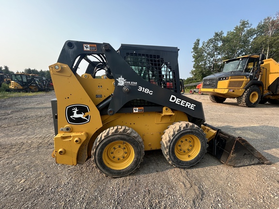 2023 John Deere 318G