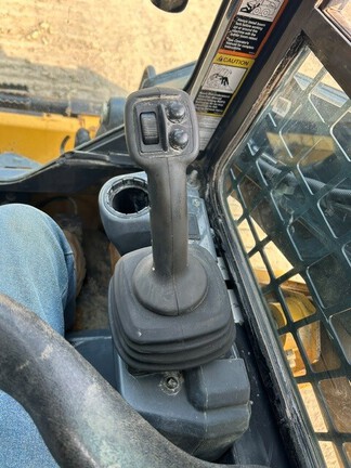 2024 John Deere 318G