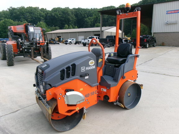 Photo of a 2024 Hamm HD10CVV