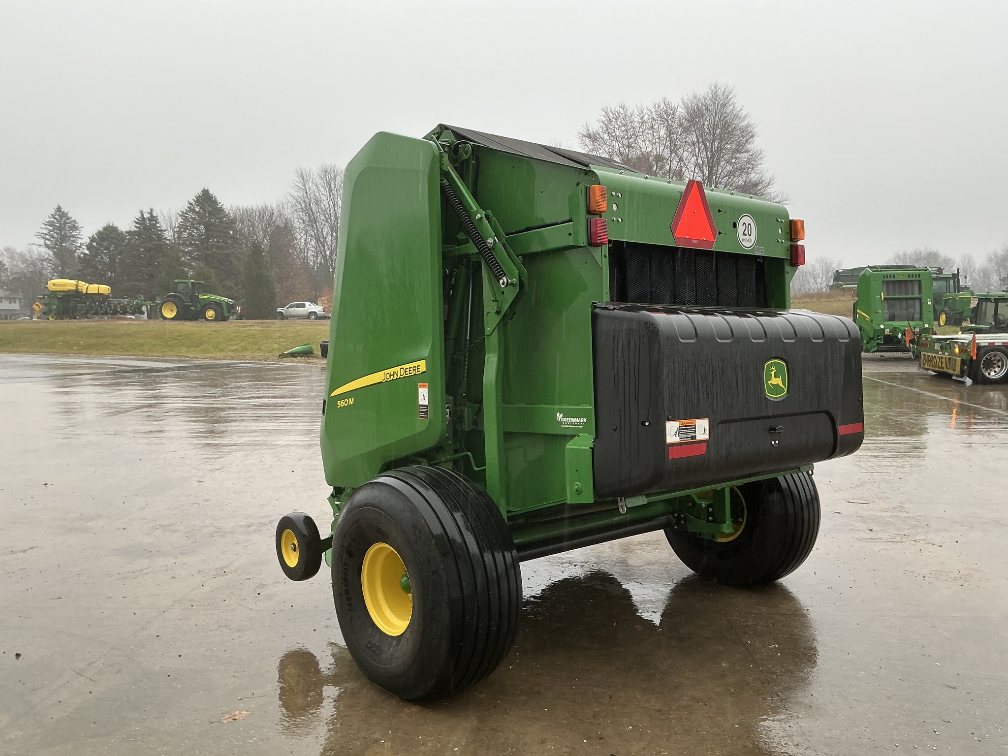 2023 John Deere 560M Image 4