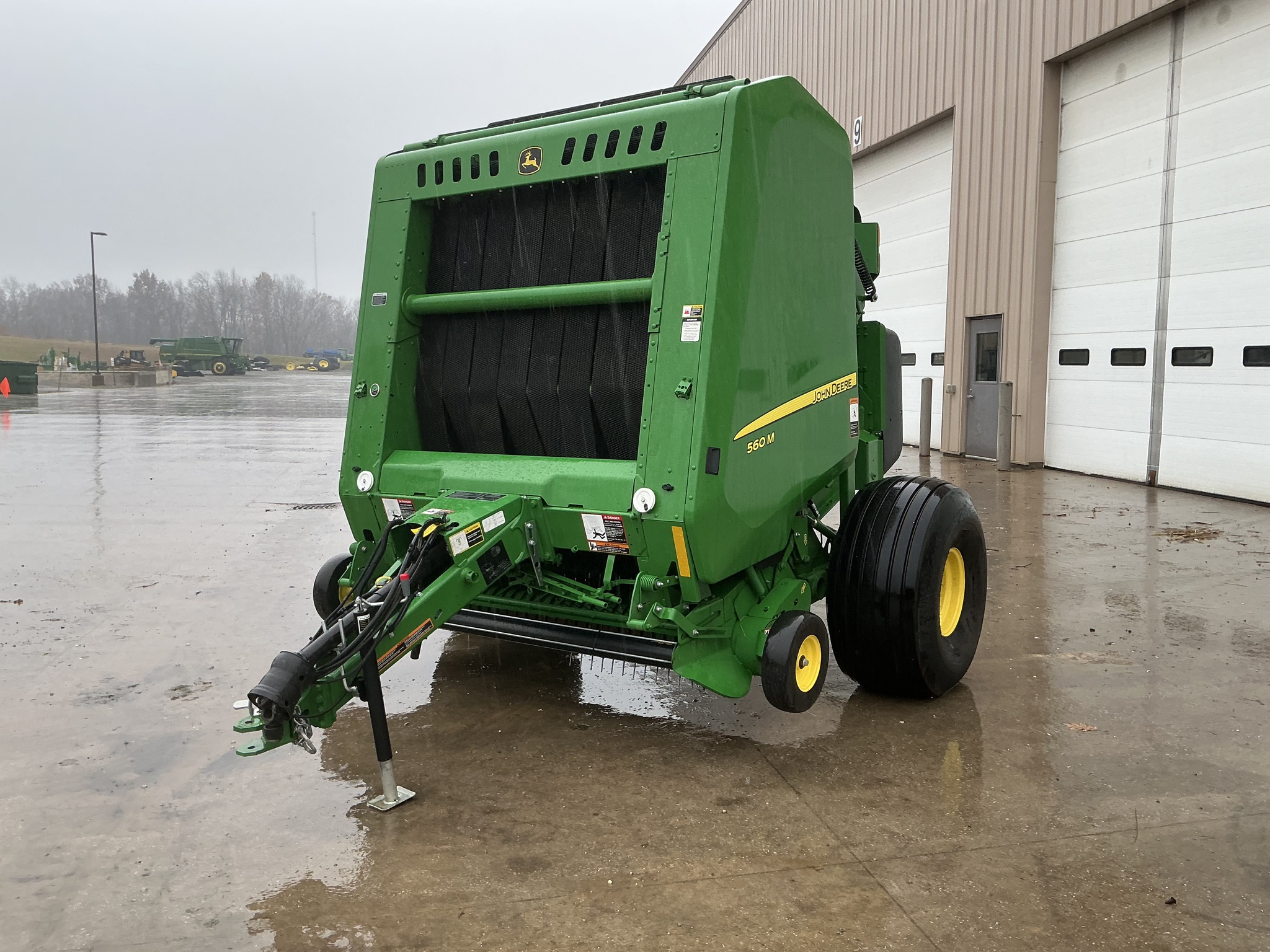2023 John Deere 560M Image 6