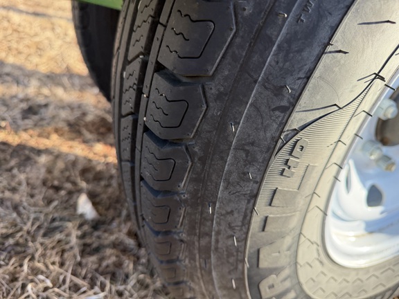 2023 Unverferth HT42 - Photo8