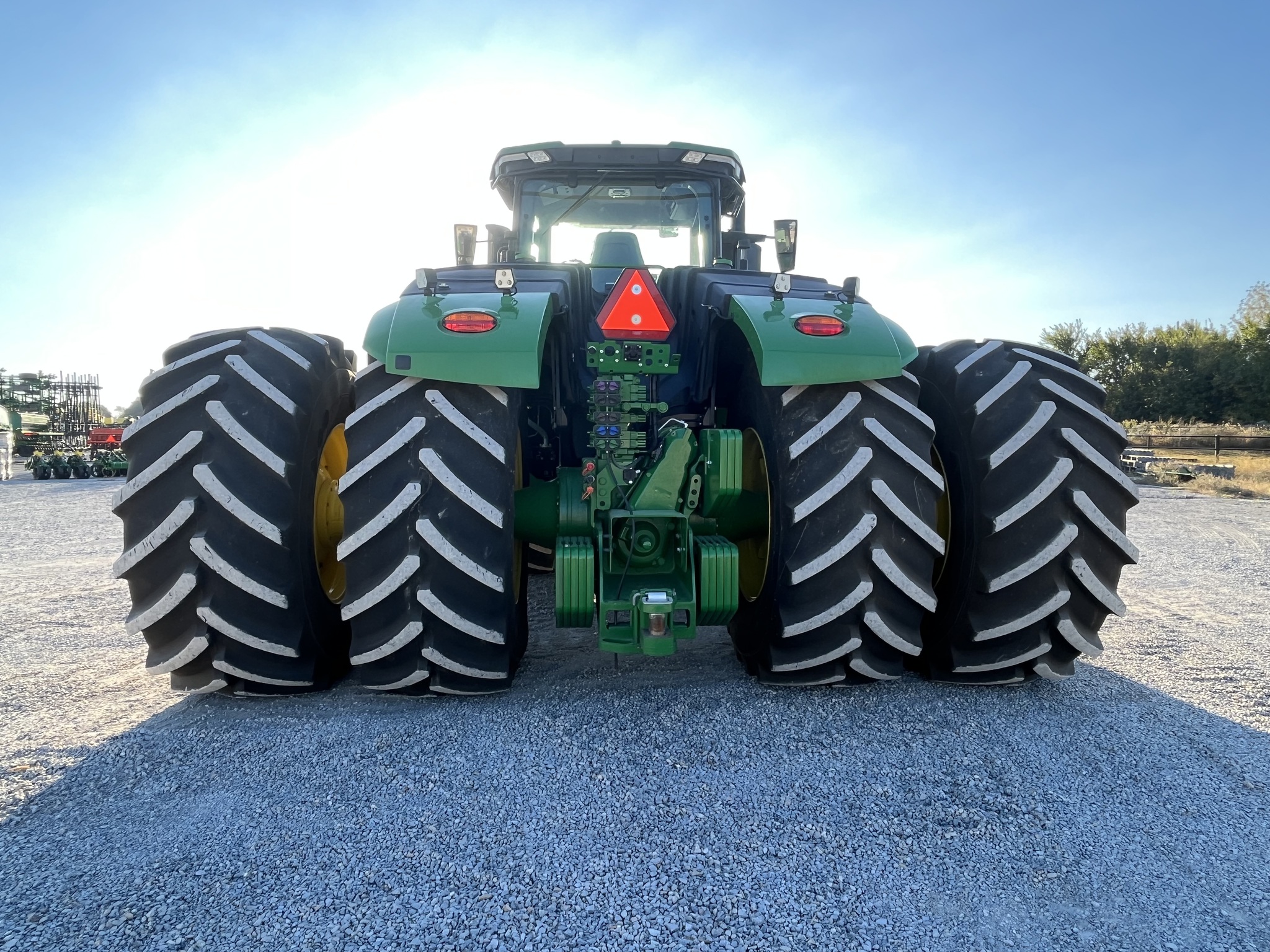  2022 John Deere 9R 640 at Heritage Tractor in Nevada, MO
