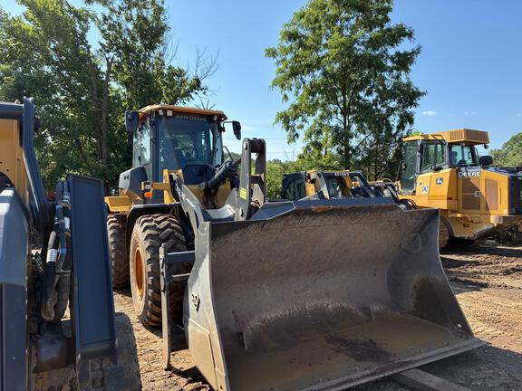 2023 John Deere 544 P