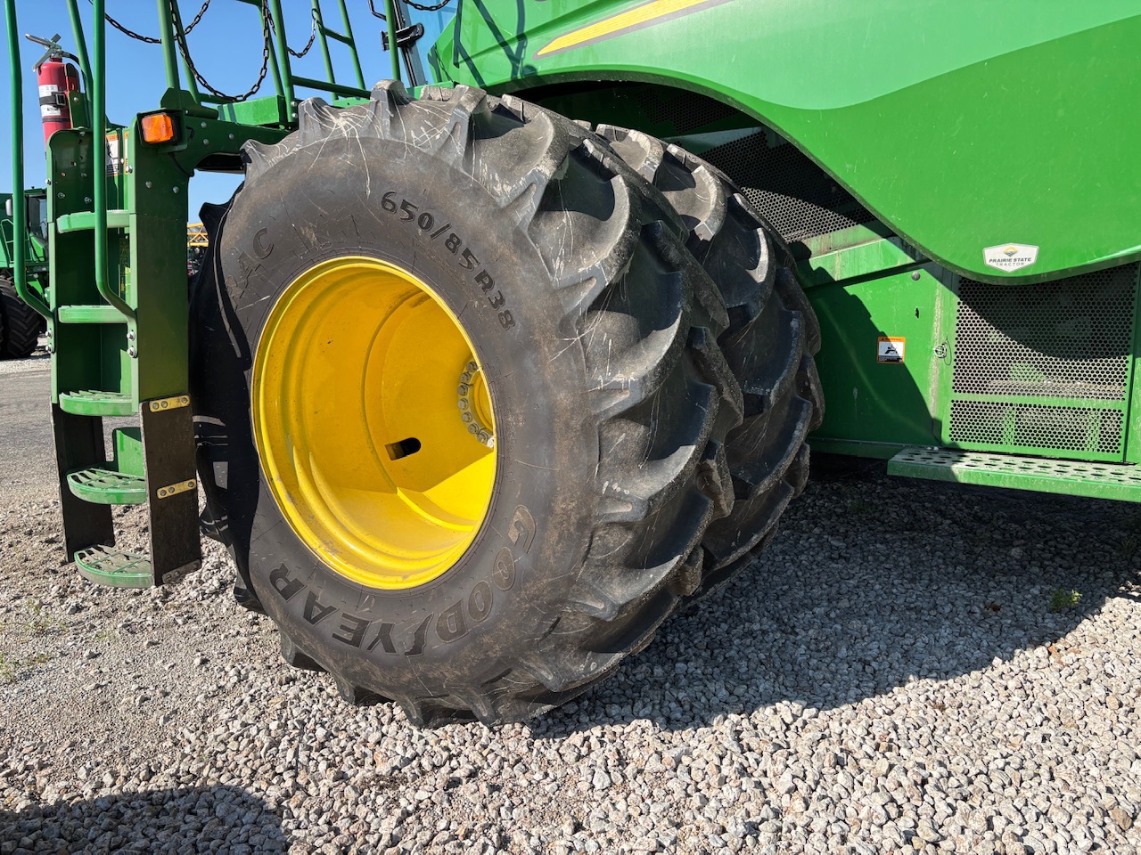  2023 John Deere S790 at Heritage Tractor in Streator, IL
