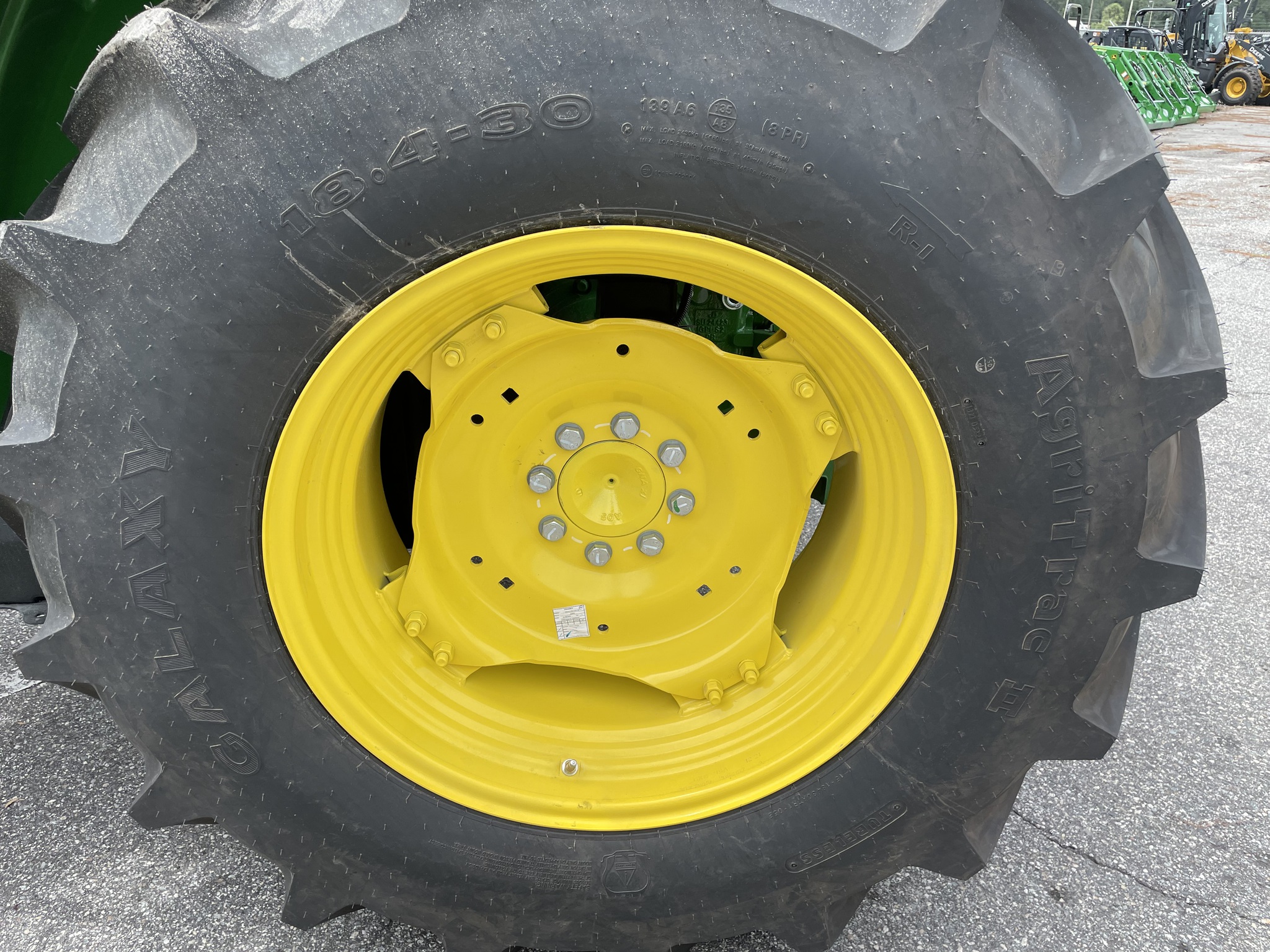 2025 John Deere 5100E Image 10