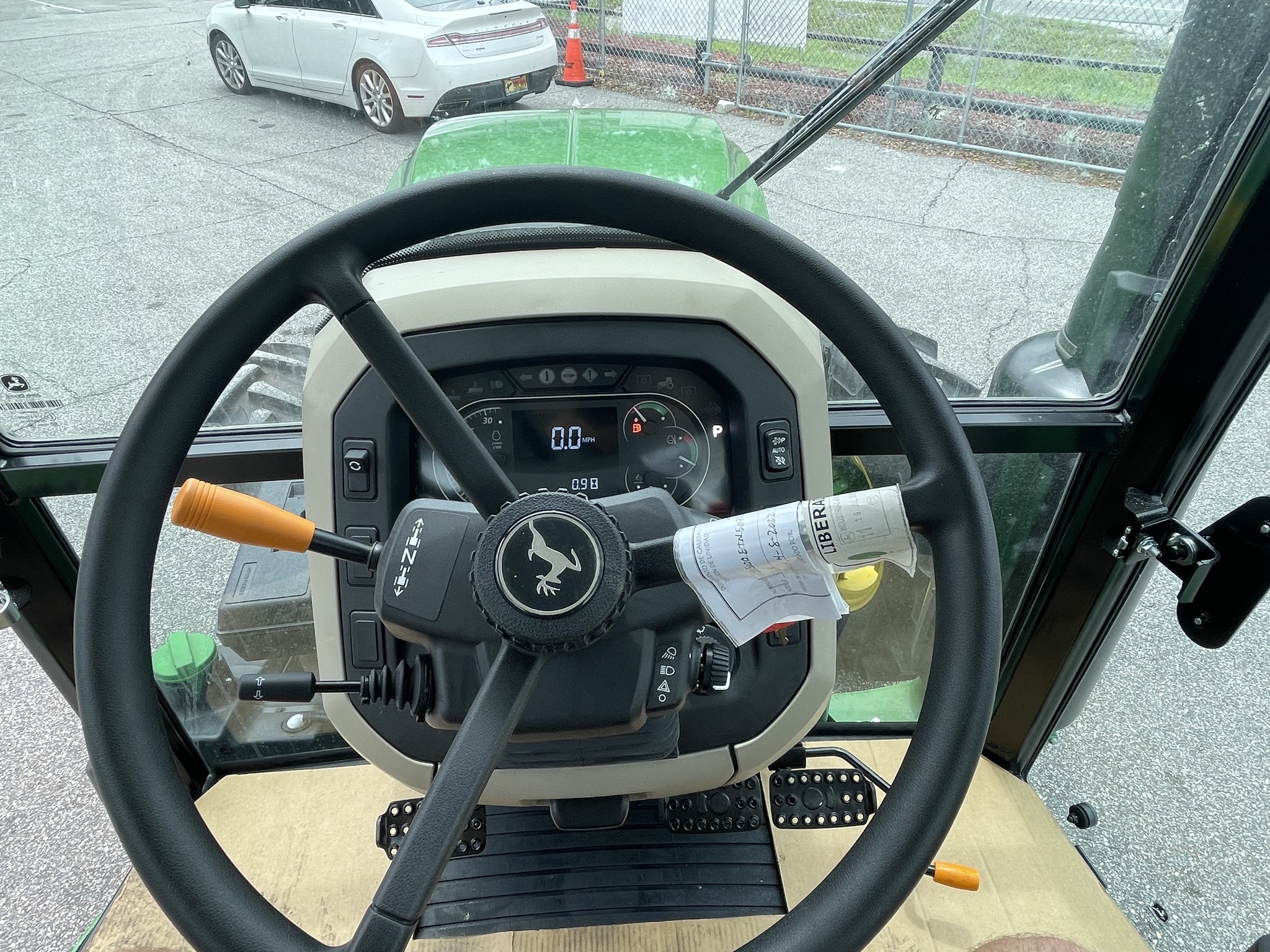 2025 John Deere 5100E Image 15