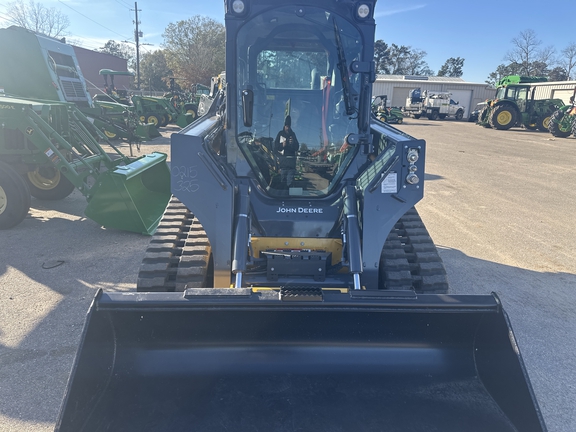 2024 John Deere 325G Photo 5