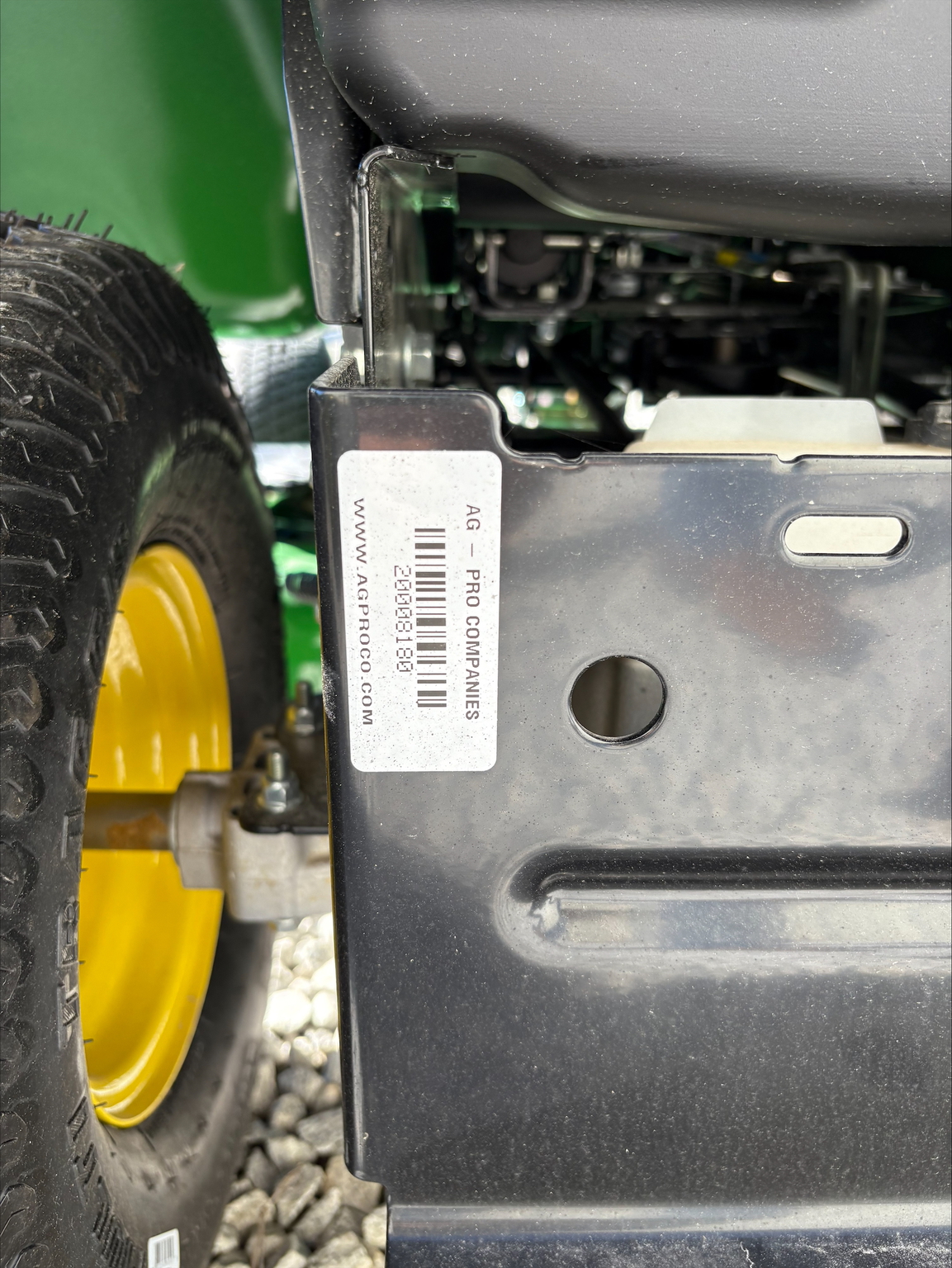 2024 John Deere X370 Image 12