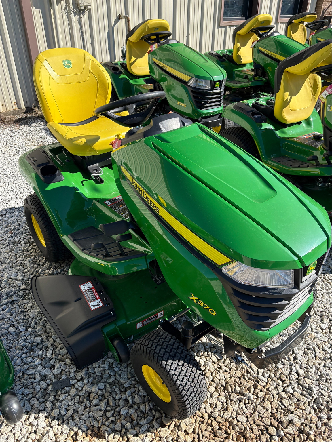 2024 John Deere X370 Image 1