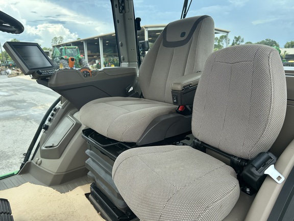 2023 John Deere 8R 280 Photo 5