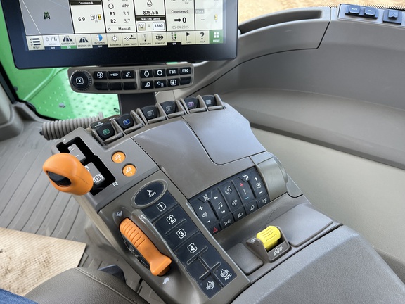 Used 2024 John Deere 9RX 590 Track Tractors at Horizon Ag & Turf in High Prairie, AB - Photo13