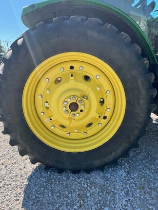 2015 John Deere 6145R