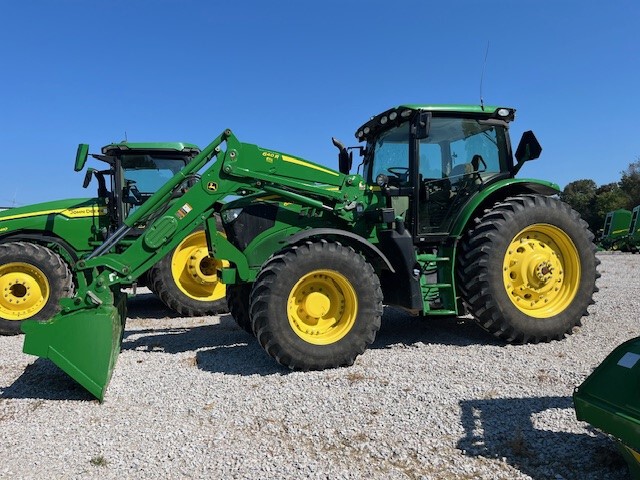 2015 John Deere 6145R
