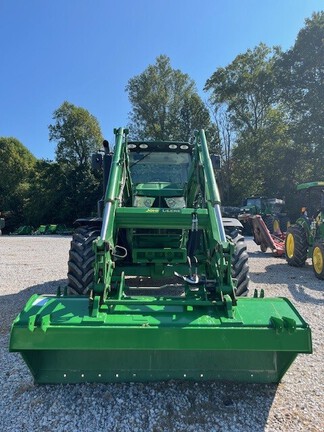 2015 John Deere 6145R
