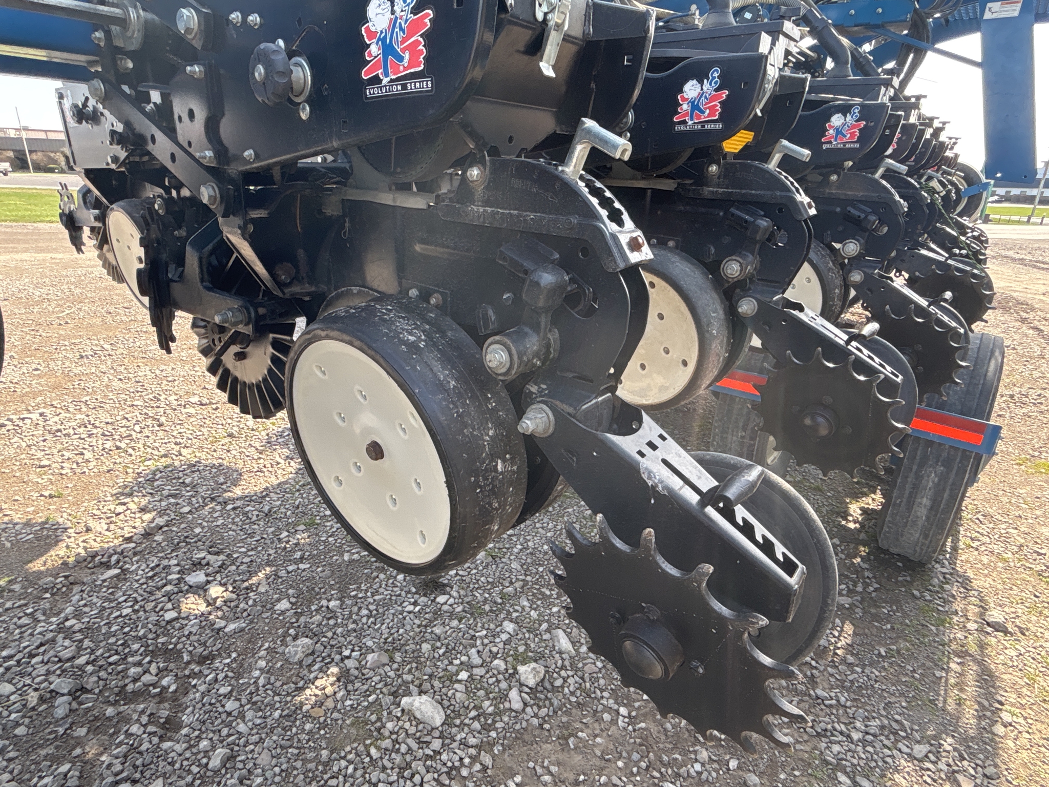 Used 2015 Kinze 3660 Planters: Drawn at Koenig Equipment in Rushville, IN - PhotoXL8