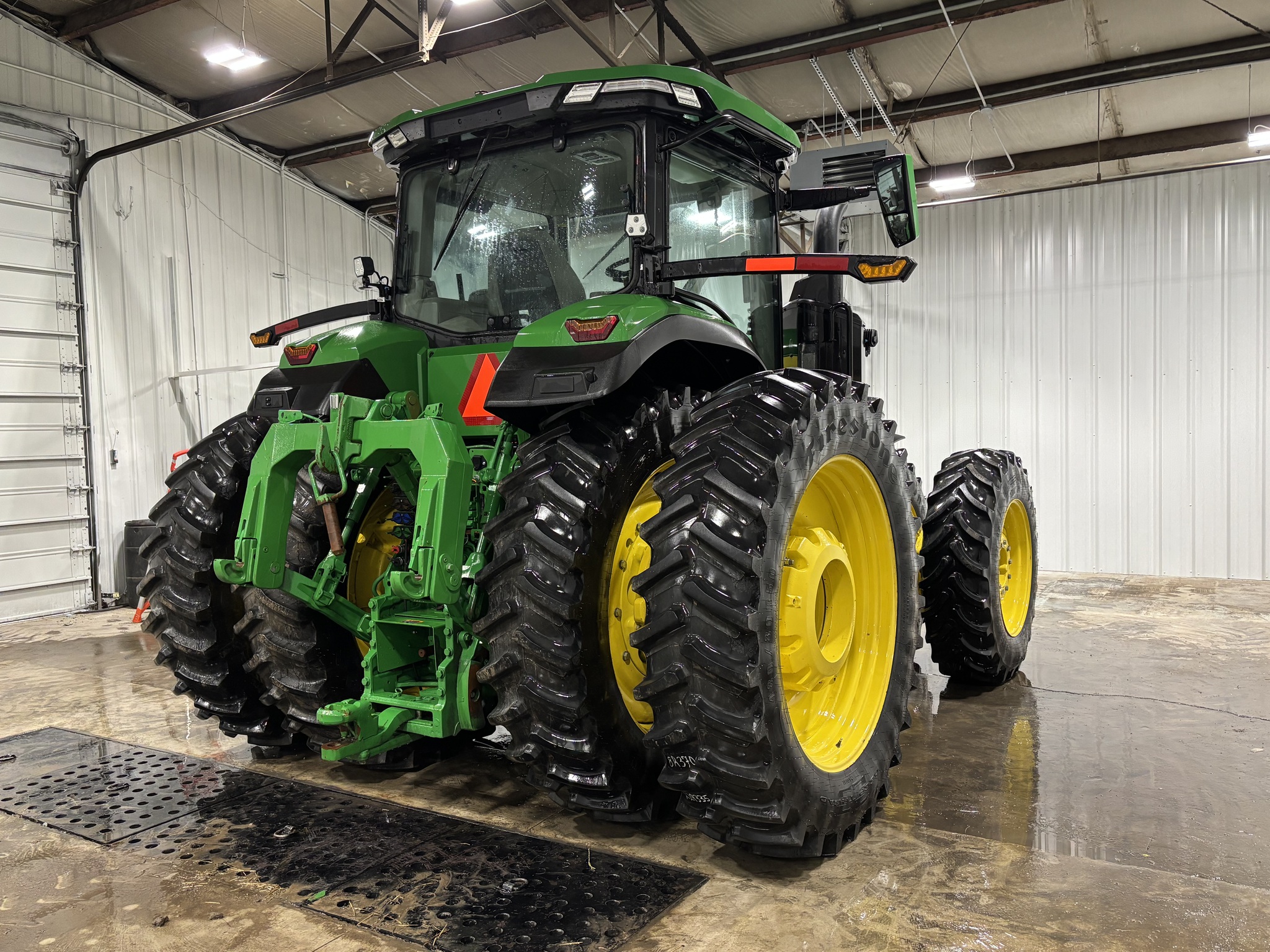 2023 John Deere 8R 370 Image 5